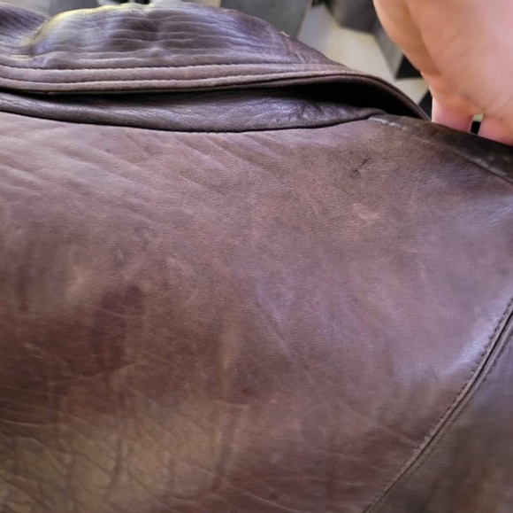 Remy Authentic Vintage Italian leather jacket - Picture 8 of 11